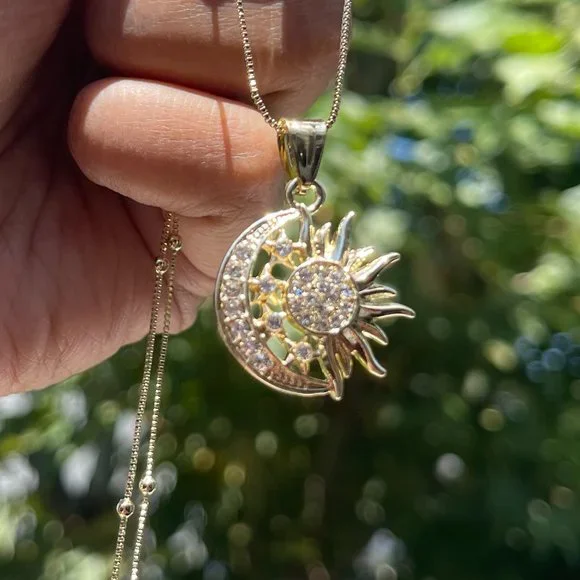 18K Gold Filled Lunar Sun Necklace - Picture 2 of 3